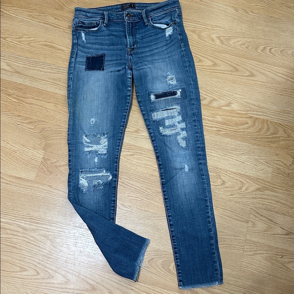 Abercrombie & Fitch Women's Blue Distressed Skinny Jeans with Patchwork size 27 - Picture 5 of 7
